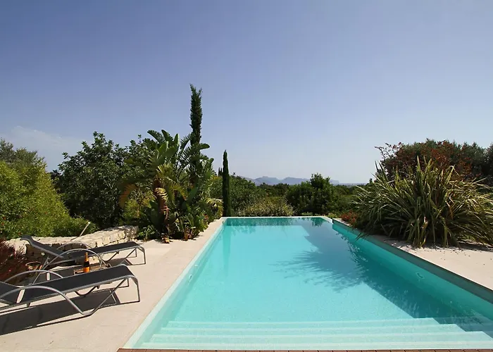 Mansion Bahia Вілла *