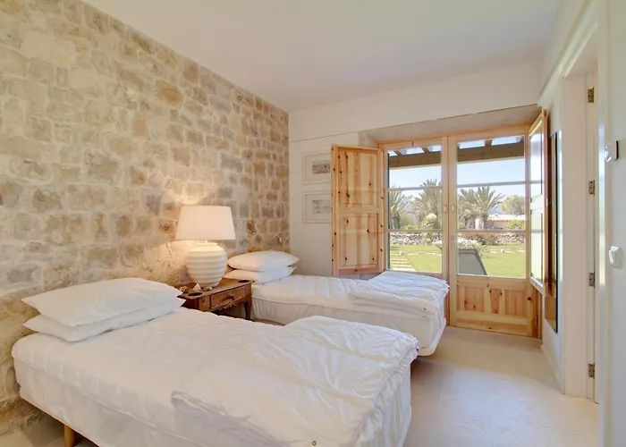 Mansion Bahia Willa *